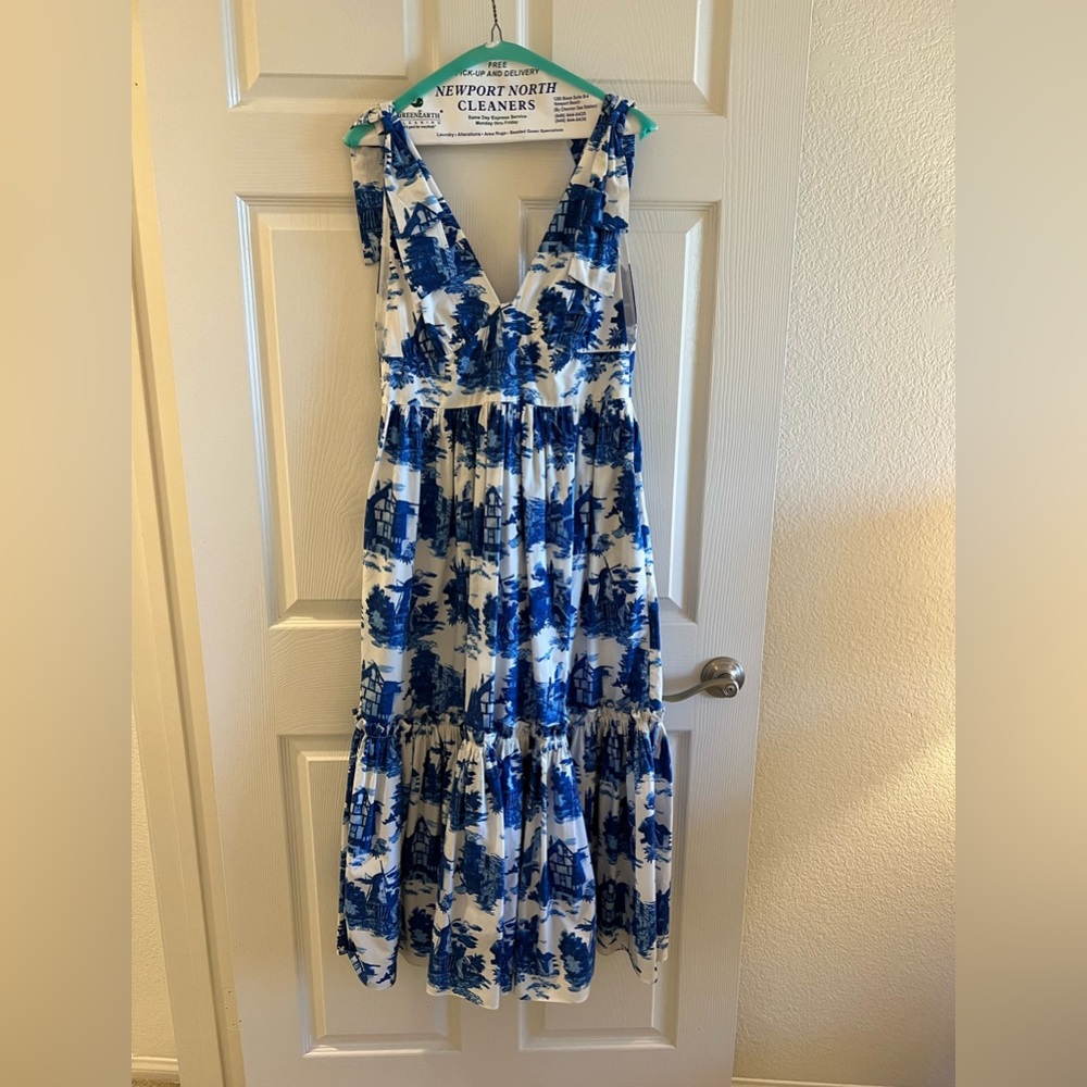 Cara Cara V Neck Toile Dress